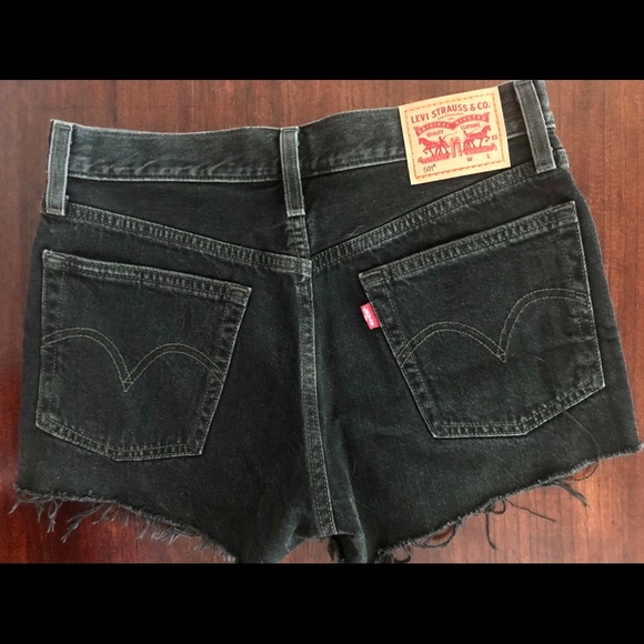 Levi’s 501 shorts! - Picture 2 of 3